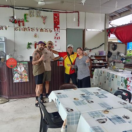 Mulu D Cave Homestay Eksteriør bilde