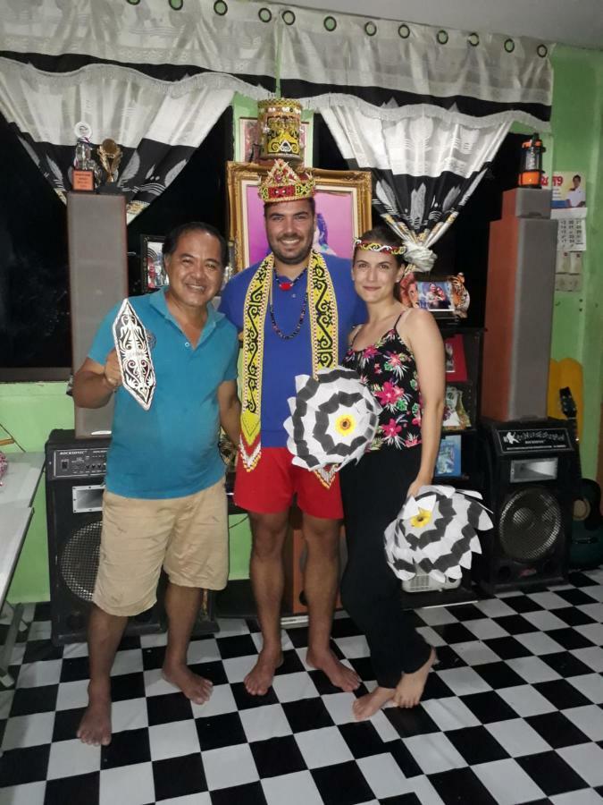 Mulu D Cave Homestay Eksteriør bilde