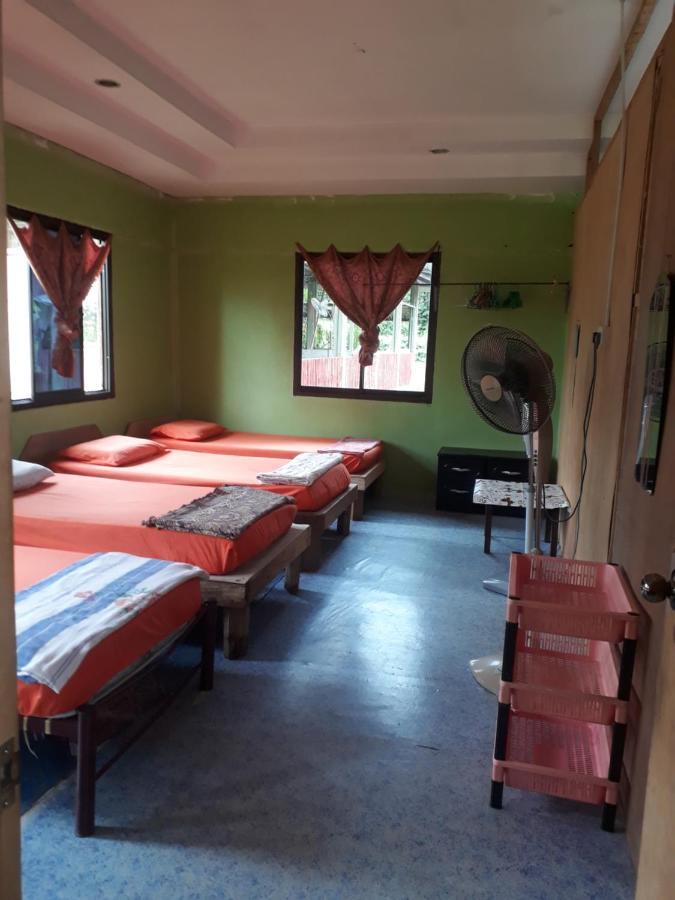 Mulu D Cave Homestay Eksteriør bilde