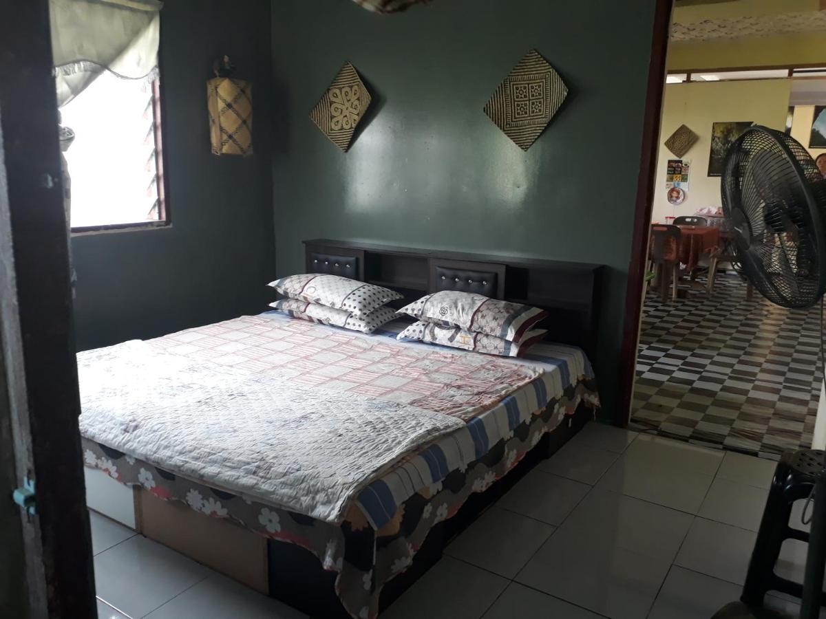 Mulu D Cave Homestay Eksteriør bilde