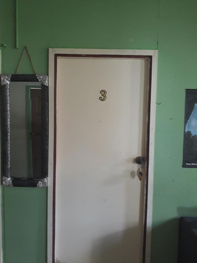 Mulu D Cave Homestay Eksteriør bilde